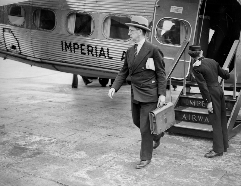 Illustration for article titled What International Air Travel Was Like in the 1930s